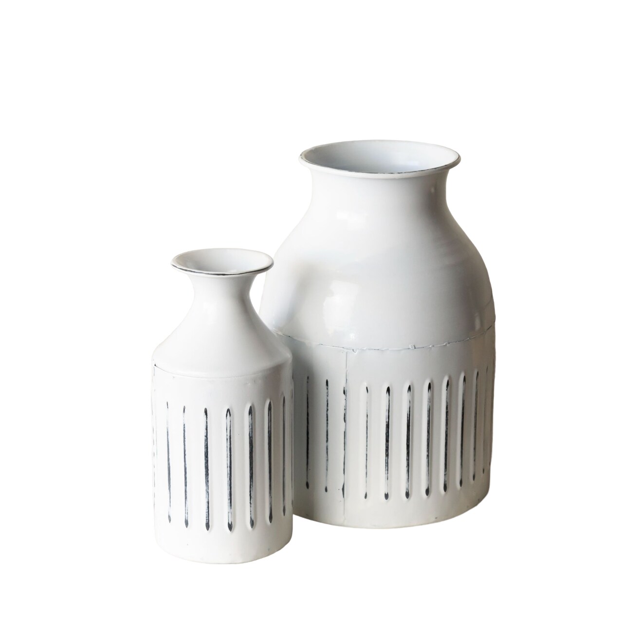 Creative Design Set of 2 White Distressed Glossy Finish Ceramic Pot Vases 7.5"